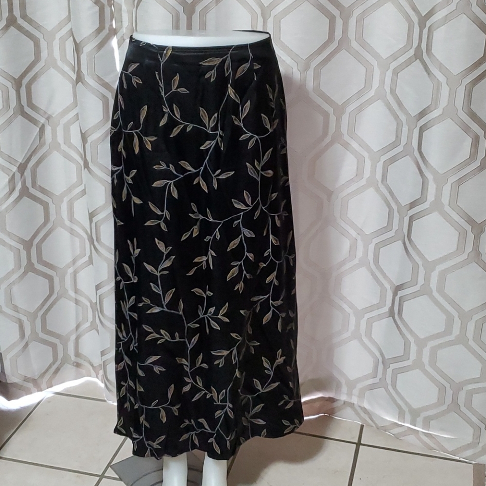 2/$30 Oriental style black sateen skirt
